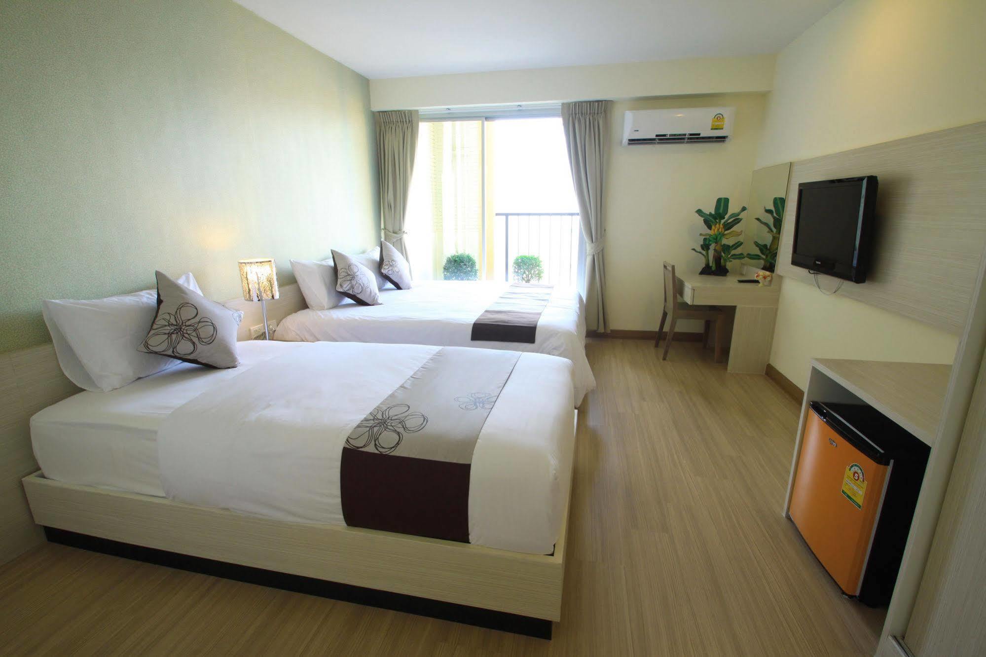 Sakul House Hostel Bangkok Exterior photo